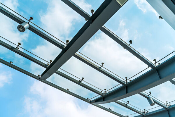 Tworzywa sztuczne – o czym należy wiedzieć przy ich zakupie