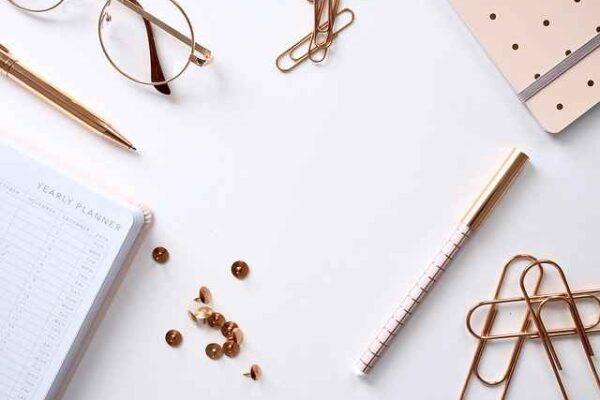 Jak połączyć laptopa z telewizorem – metody i szybkie porady